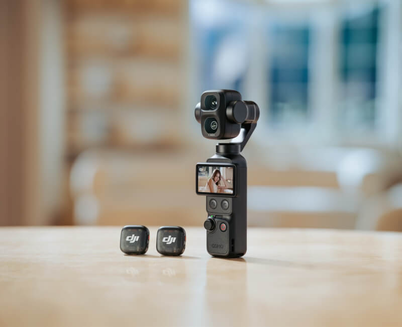 DJI 4P_mic.jpg
